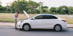 qué hacer si el auto se despone en carretera