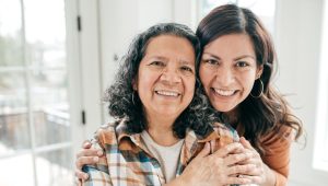 Regalo de 10 de mayo: Seguro de gastos médicos mayores.