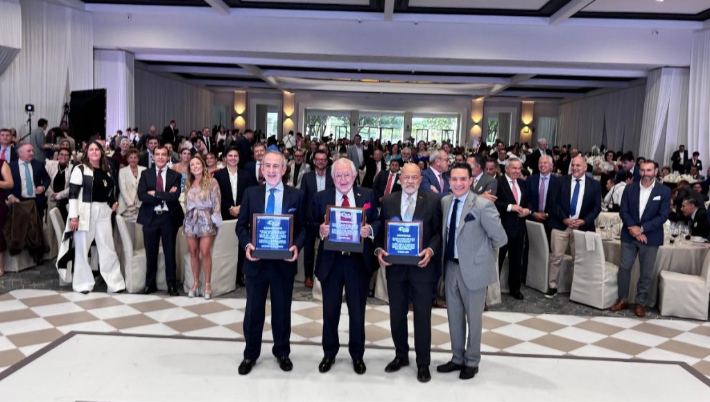 Fiesta de 40 años de AARCO